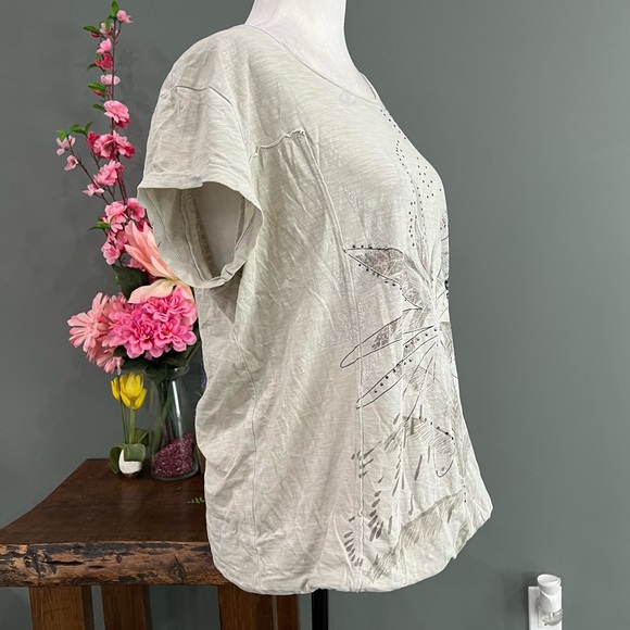 Olsen Sleeveless Top - Picture 2 of 10